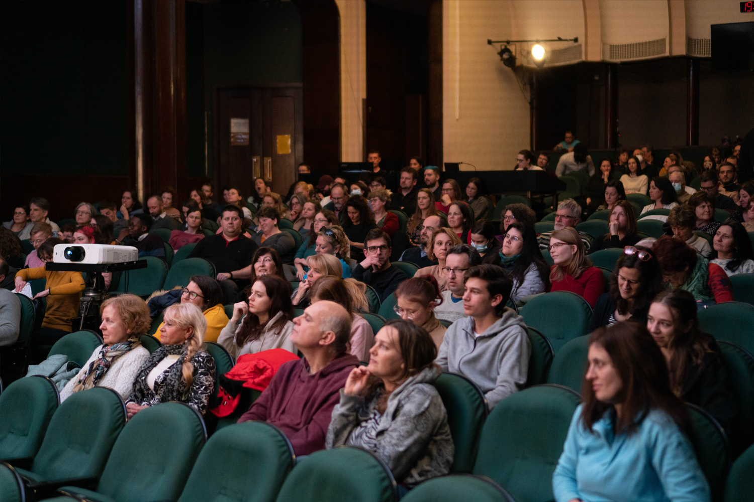 "Morningstar" comes to Hungary 